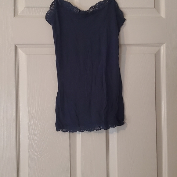 Set of 4 Tank Tops - Picture 3 of 4